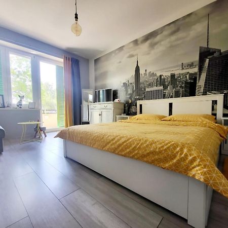 Cozy Apartment With Balcony 10 Min From The Beach 里耶卡 外观 照片