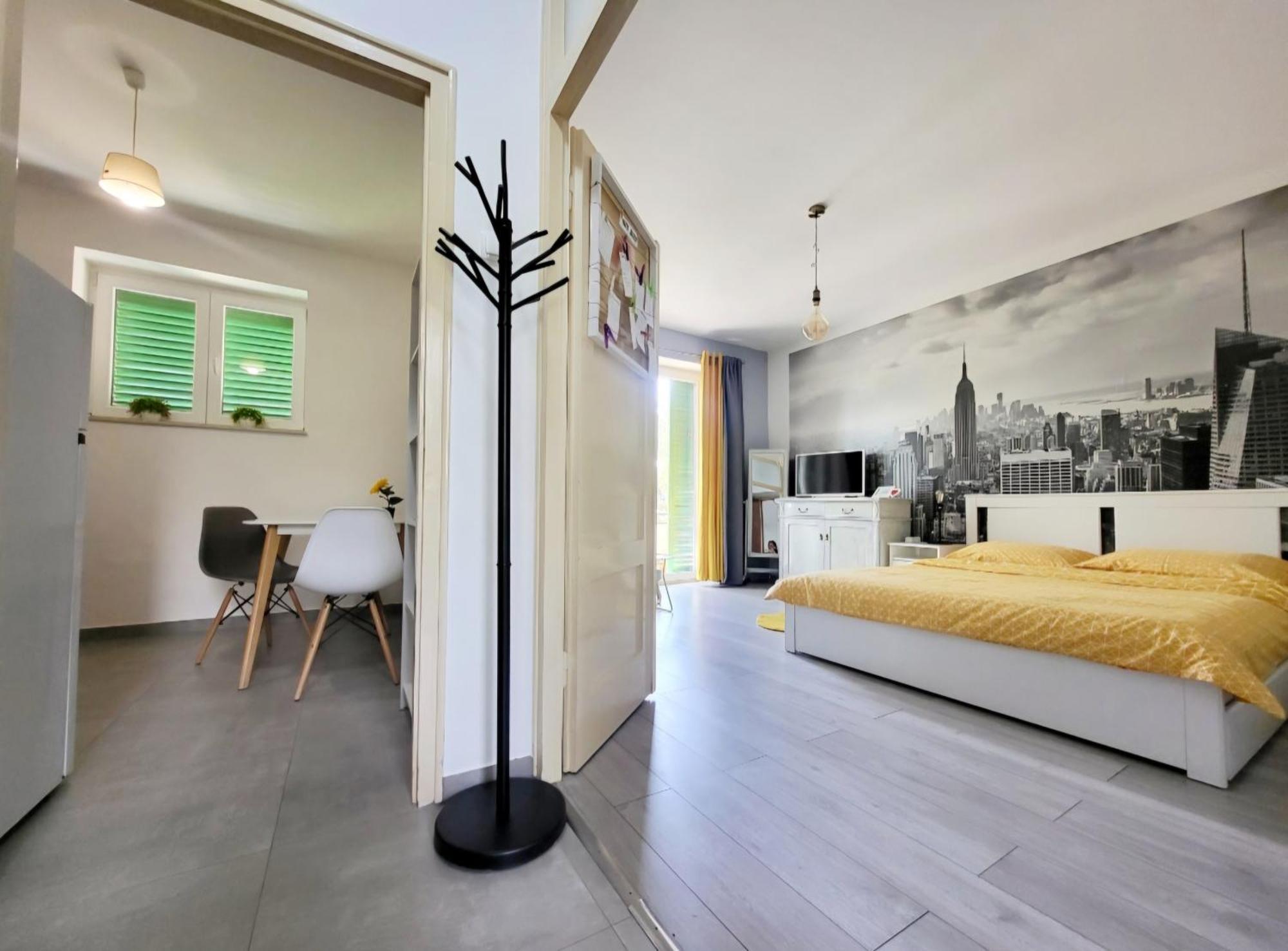 Cozy Apartment With Balcony 10 Min From The Beach 里耶卡 外观 照片